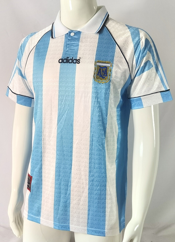 96 Argentina Home